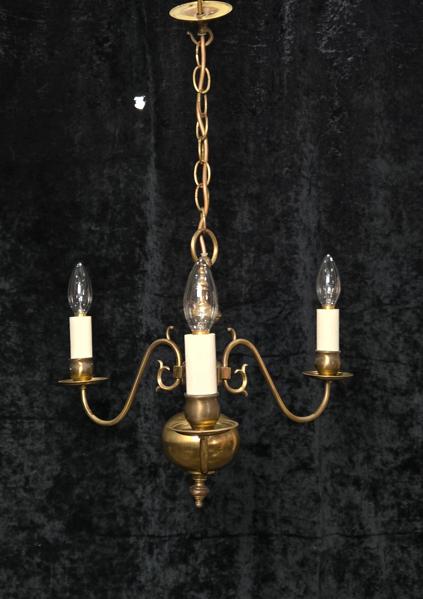 Classical Vintage 3 Arm Brass Flemish Chandelier Ceiling Light
