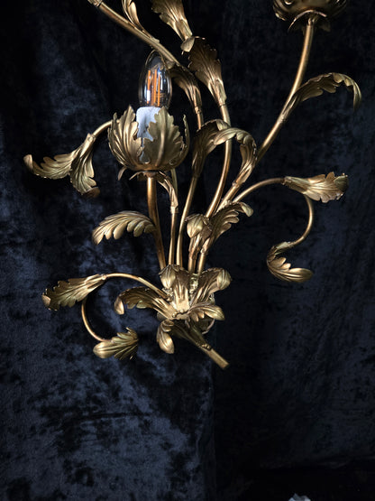 Beautiful Large Vintage Italian 3 Light Gilded Toleware Florentine Sconce Light