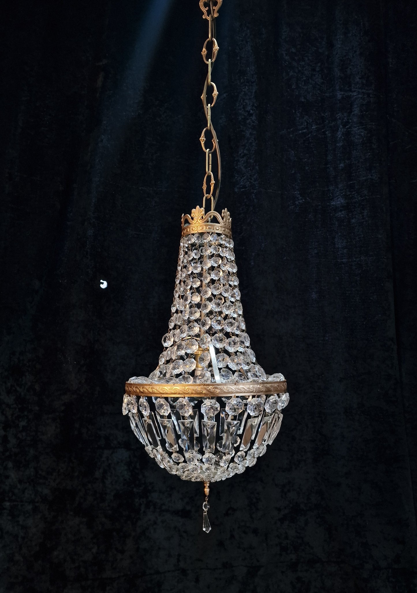 Traditional Vintage Italian 1 Light Gilded on Metal Montgolfiere Chandelier