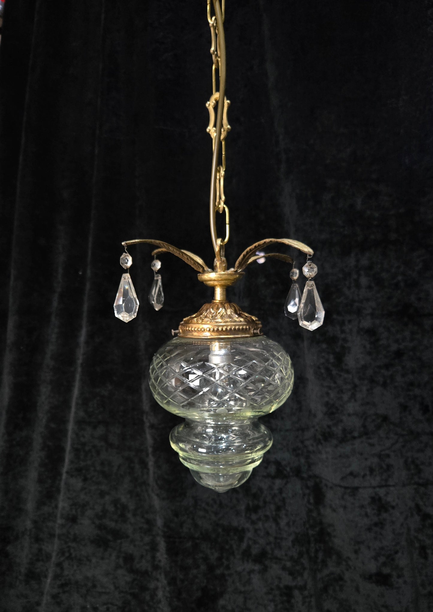 Lovely Vintage Clear Cut Glass Brass Crystal Leaf Hall Lantern Pendant Light