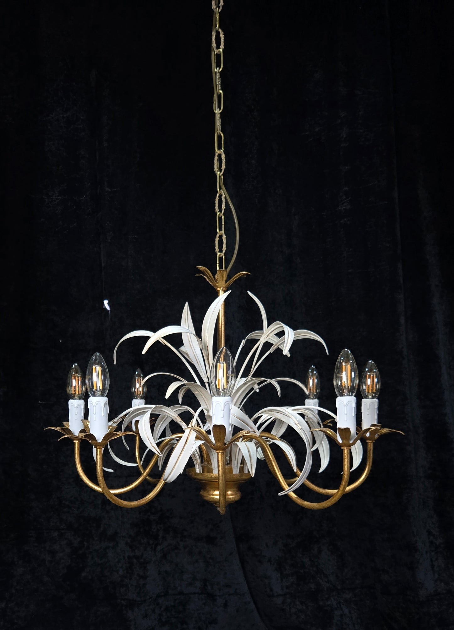 Lovely Vintage Italian MASCA Gilded Toleware 8 Arm Chandelier Ceiling Light
