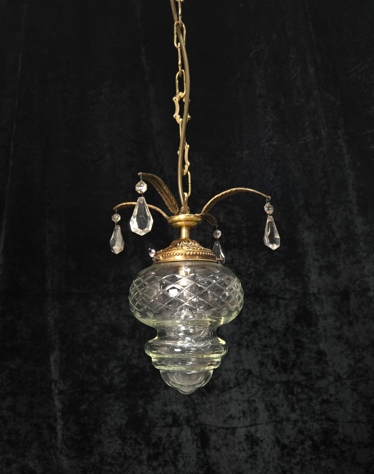 Lovely Vintage Clear Cut Glass Brass Crystal Leaf Hall Lantern Pendant Light
