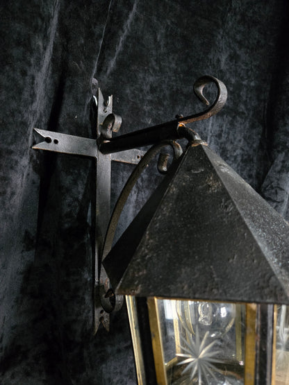 Traditional Antique Wrought Iron Starburst Cut Glass Outdoor Wall Lantern Light