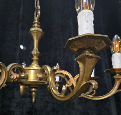 Traditional Heavy Vintage Dutch 8 Arm Brass Gothic Style Chandelier Light