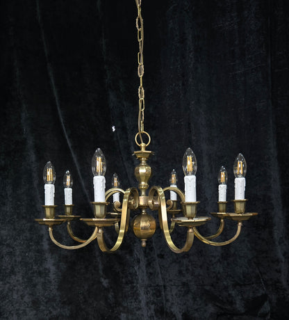 Classical Vintage Polished Brass Large 8 Arm Flemish Style Chandelier Light