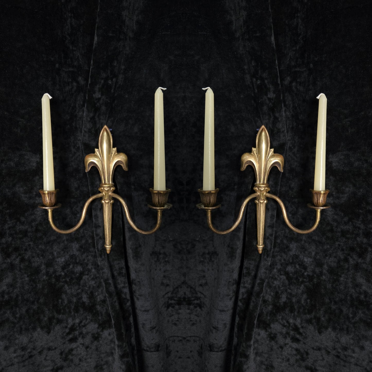 Decorative Pair Antique French Fleur De Lis Brass 2 Arm Candle Wall Lights
