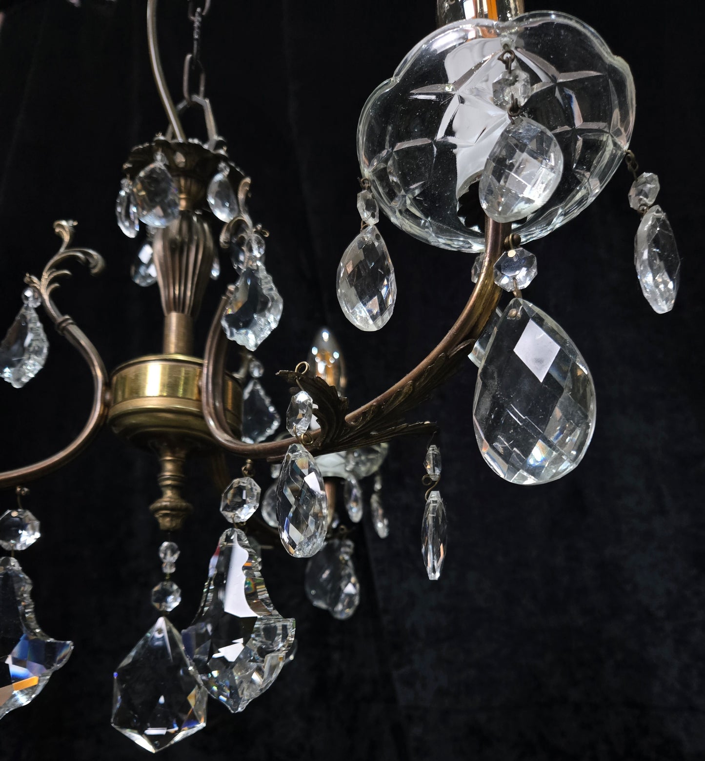 Lovely Vintage Italian 3 Arm Brass Foliage Crystal Chandelier Ceiling Light