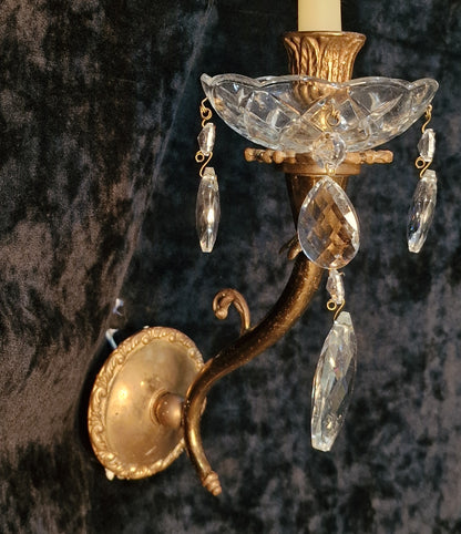 Elegant Pair Vintage Italian 1 Arm Crystal Brass Candle Wall Lights Sconces