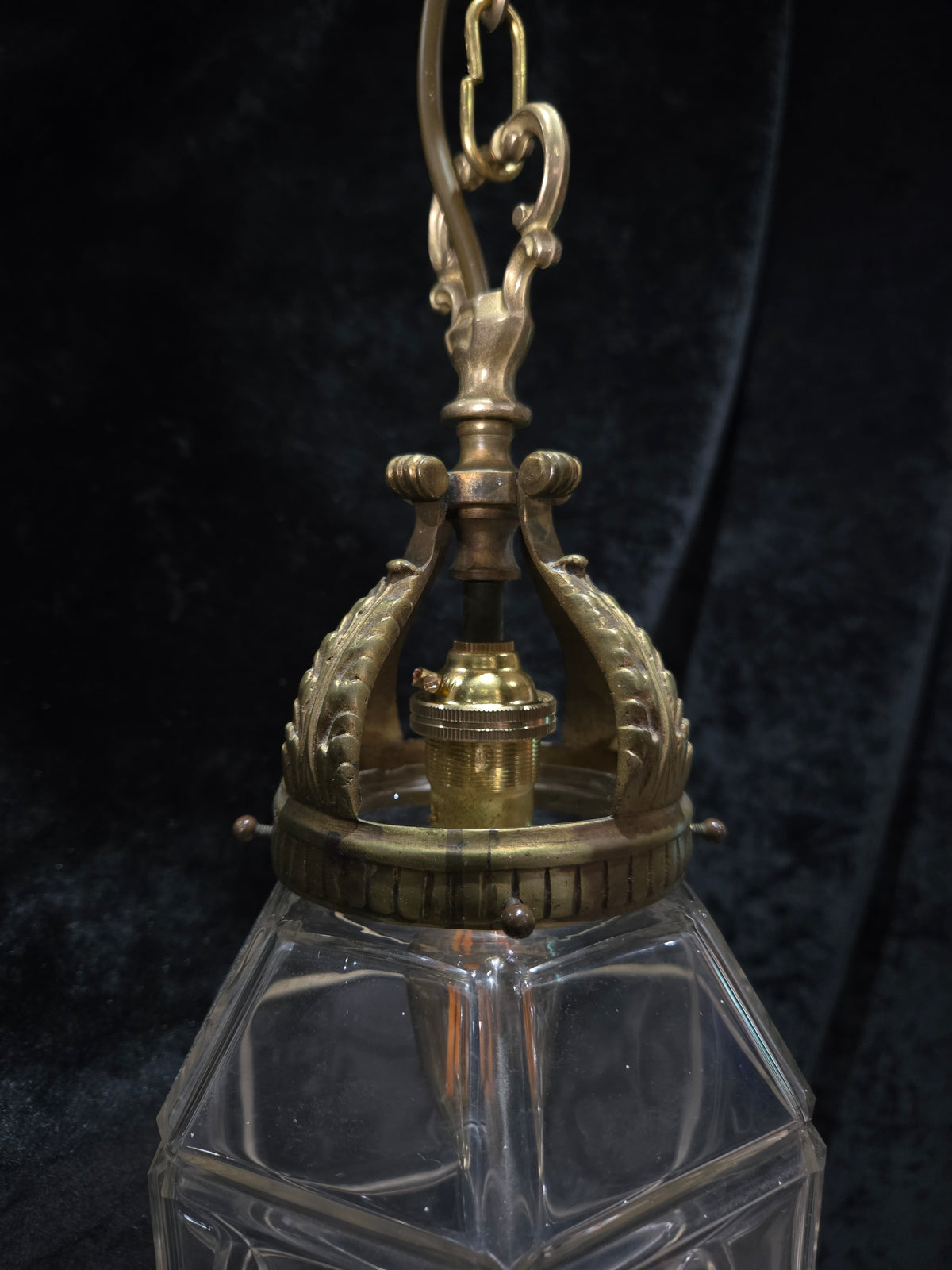 Traditional Vintage French Brass Geometric Clear Glass 1 Light Lantern