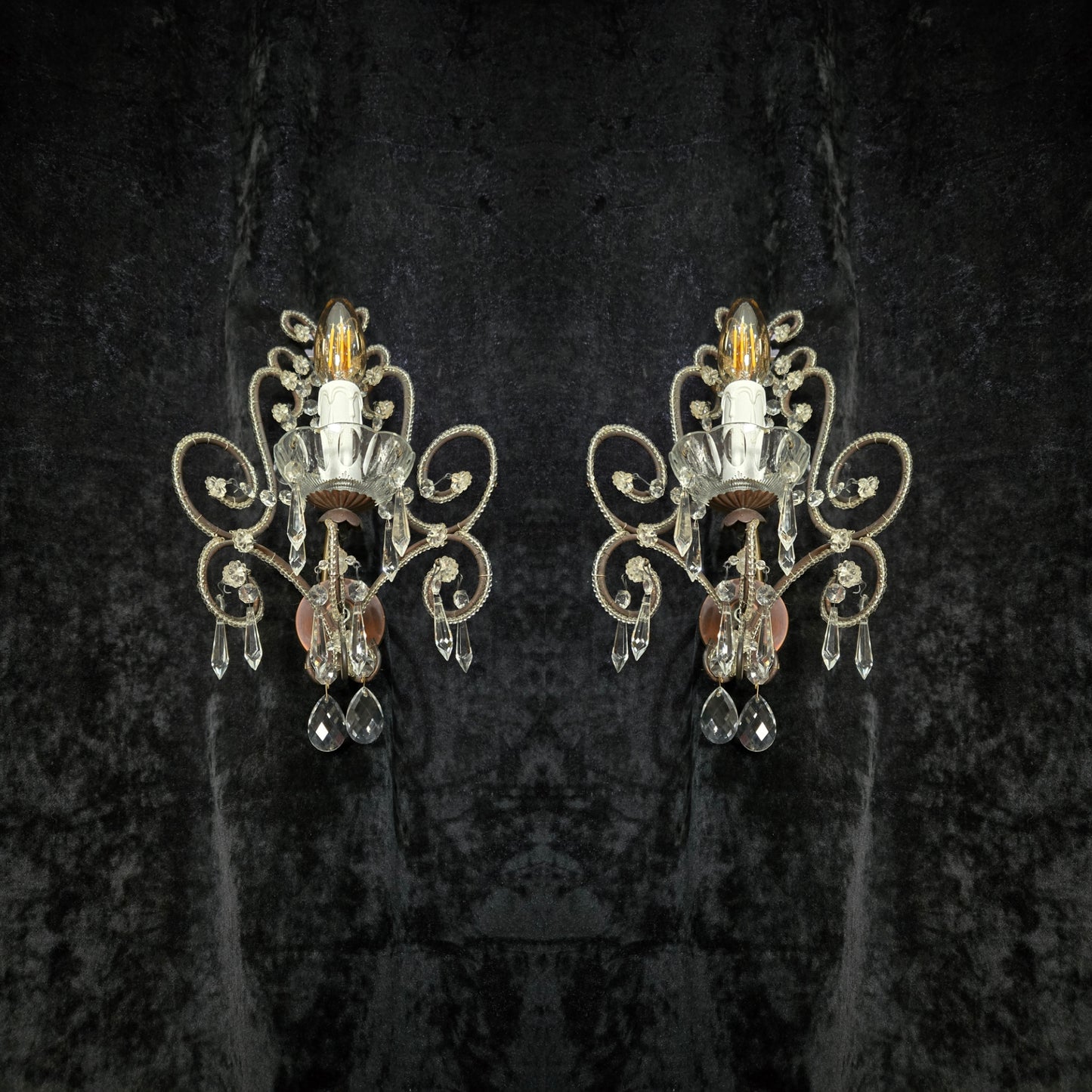Elegant Pair Vintage Italian Venetian Style Crystal Glass and Iron Wall Lights