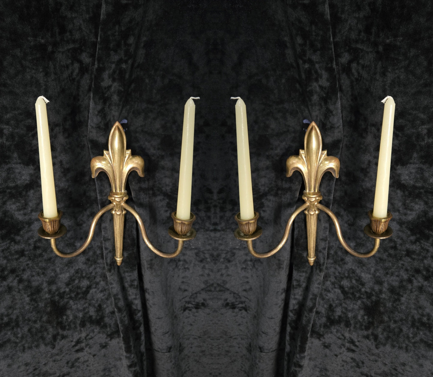 Decorative Pair Antique French Fleur De Lis Brass 2 Arm Candle Wall Lights