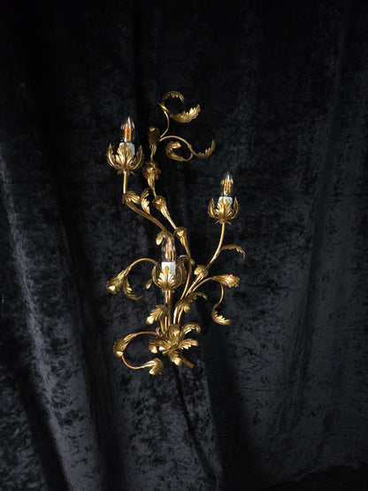 Beautiful Large Vintage Italian 3 Light Gilded Toleware Florentine Sconce Light