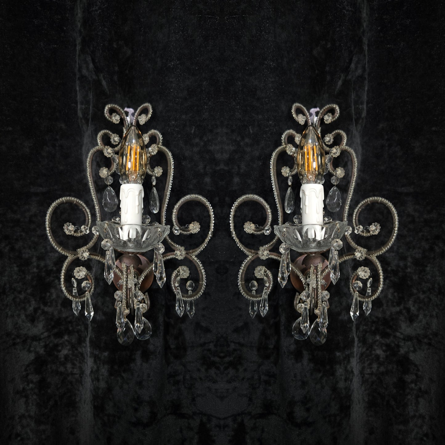 Elegant Pair Vintage Italian Venetian Style Crystal Glass and Iron Wall Lights