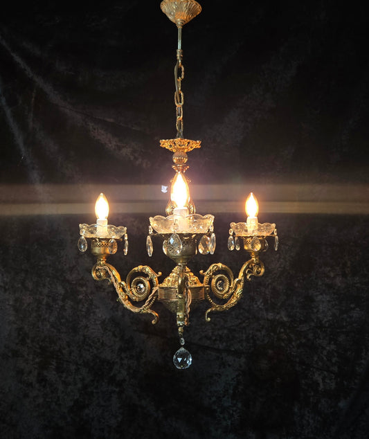 Decorative Large Vintage 3 Arm Gilded Crystal Glass Chandelier Ceiling Light