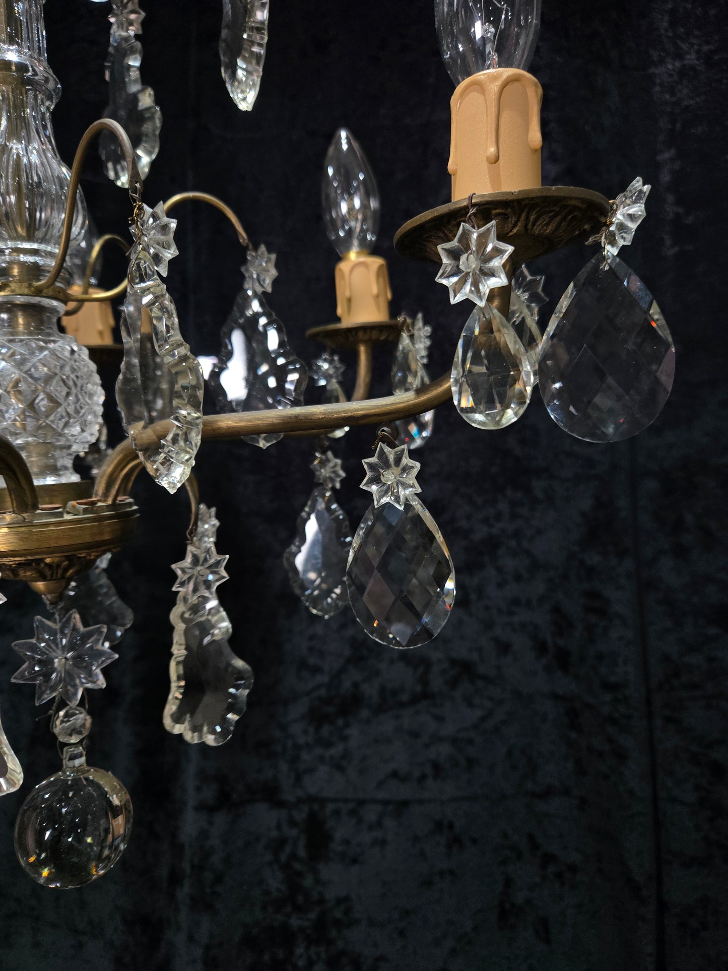 Beautiful Antique French 6 Arm Brass 3 Tier Crystal Chandelier Ceiling Light