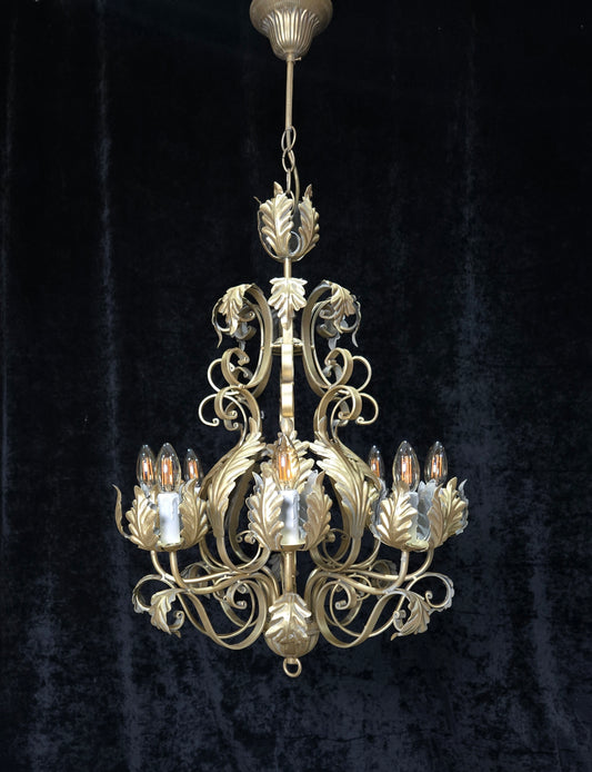 Stunning Heavy Large 8 Arm Wrought Iron Gilded Italian Chandelier Ceiling Light