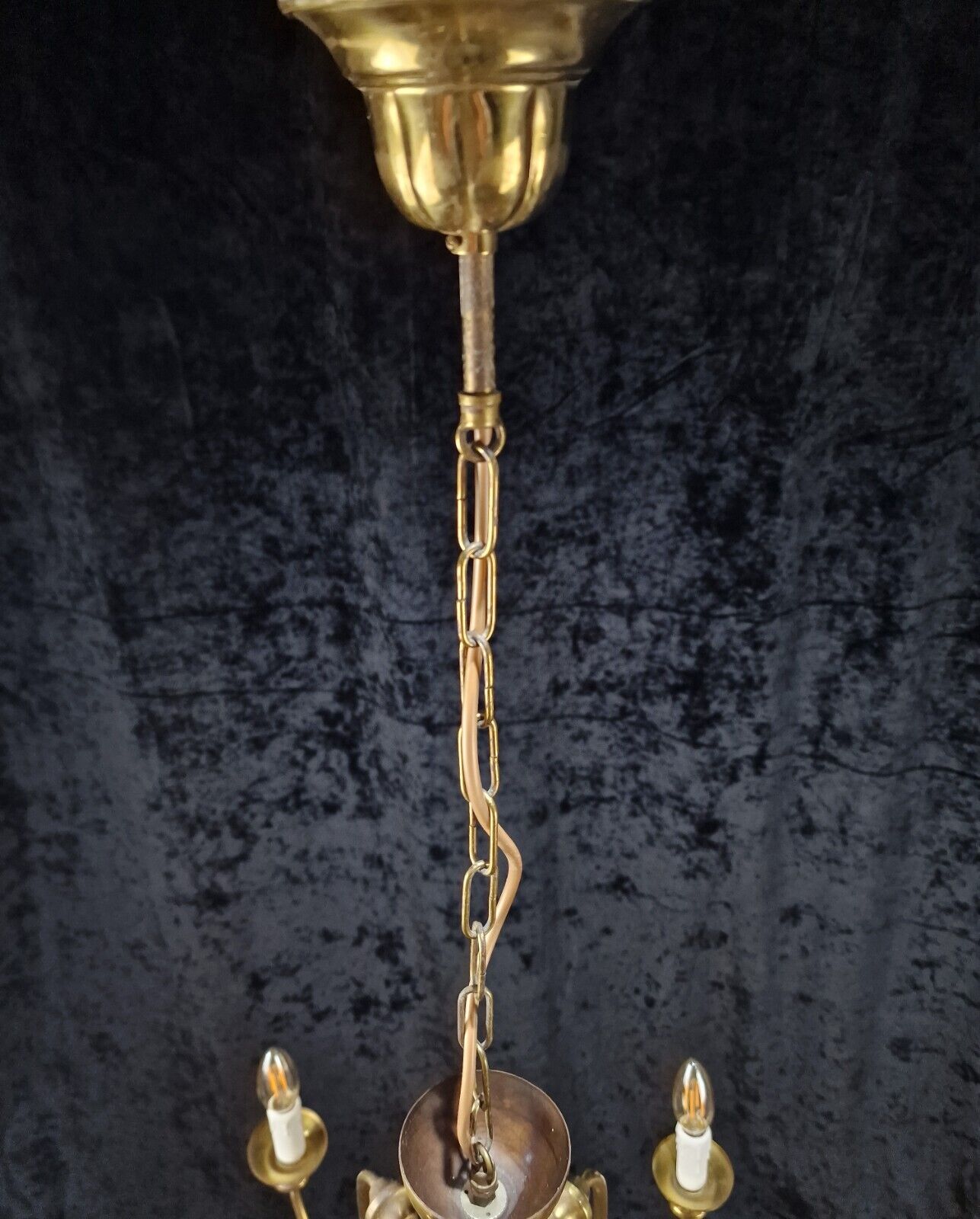 Lovely Elegant Italian Mid Century Brass 5 Arm Vintage Chandelier Light